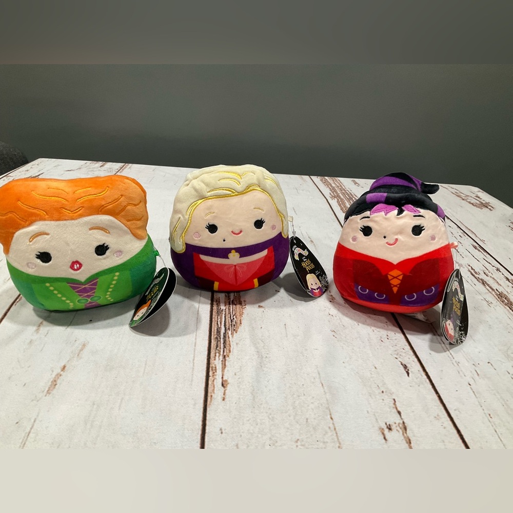 NWT‎ SQUISHMALLOWS 5” DISNEY HOCUS POCUS SANDERSON SISTERS TRIO 2022